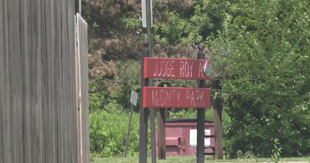 Melvindale police launch investigation after body found near park 