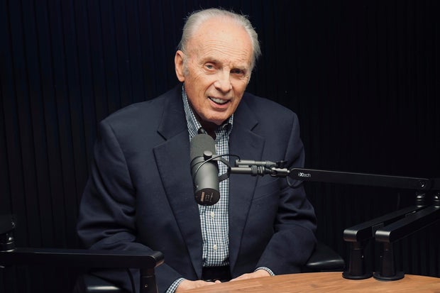 Obit John MacArthur