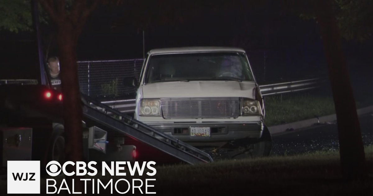 7 people injured in Frederick County truck crash - CBS Baltimore
