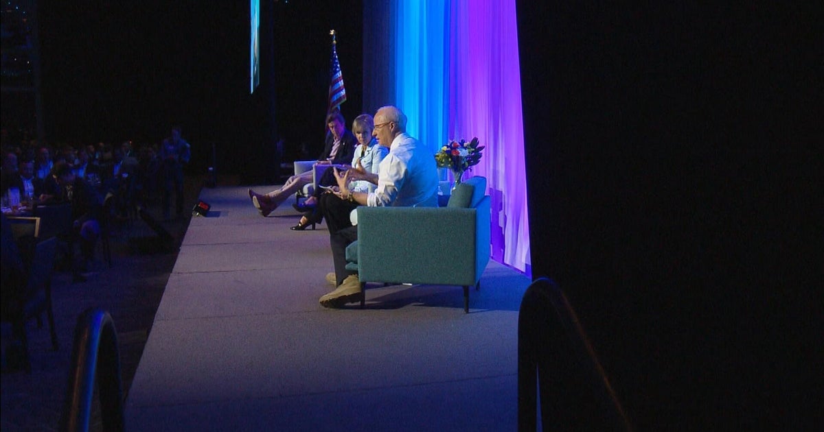 Mayors of Denver and Aurora discuss a possible truce as they face growing economic challenges