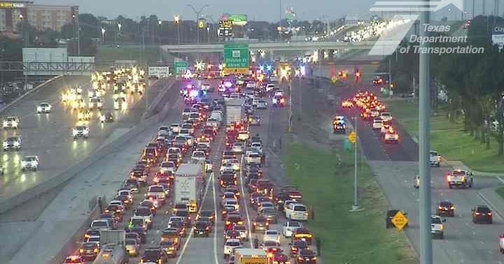 Crash on SH 360 in Arlington prompts road closures ahead of morning rush hour 