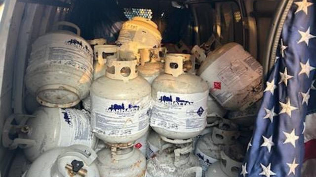 mn-van-gas-propane-tanks.png 