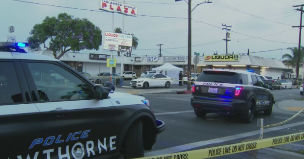 Woman shot, killed outside Hawthorne bar 