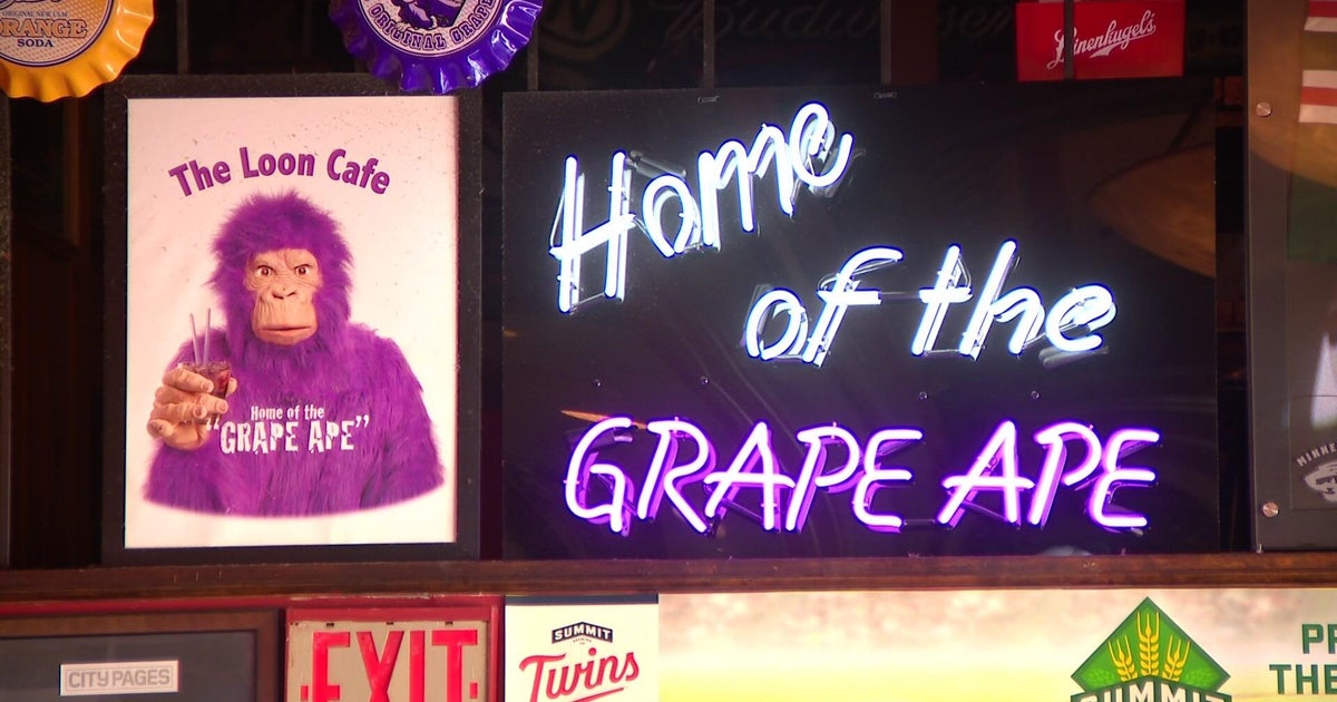 Loon Cafe celebrates 30 years of the "Grape Ape" 