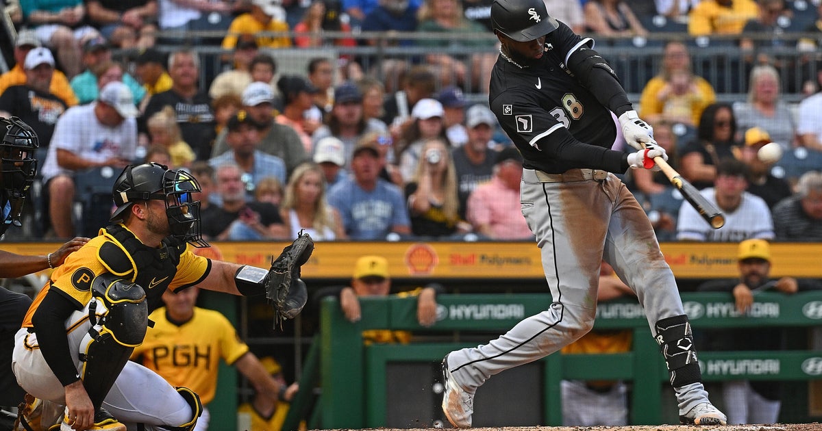 Robert Jr. and Quero help White Sox crush Pirates 