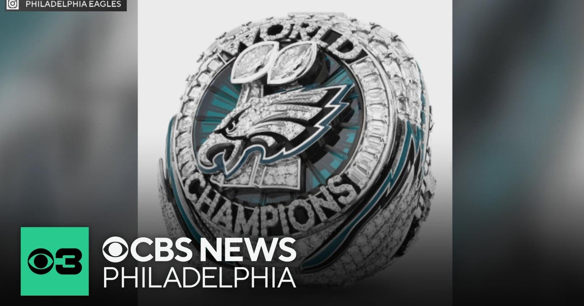 Philadelphia Eagles unveil their Super Bowl rings, wings and all - CBS ...