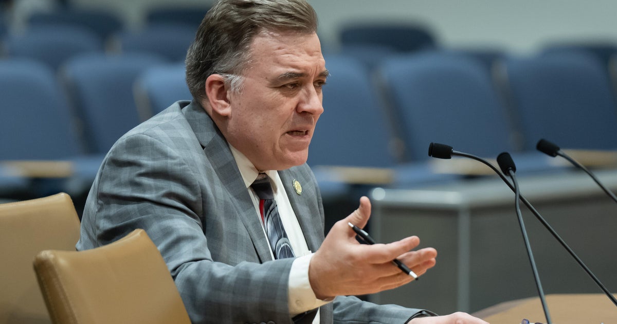 Sen. Hoffman calls daughter "hero" in 1st post-shooting interview 