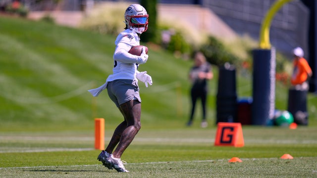 diggs-training-camp.jpg 