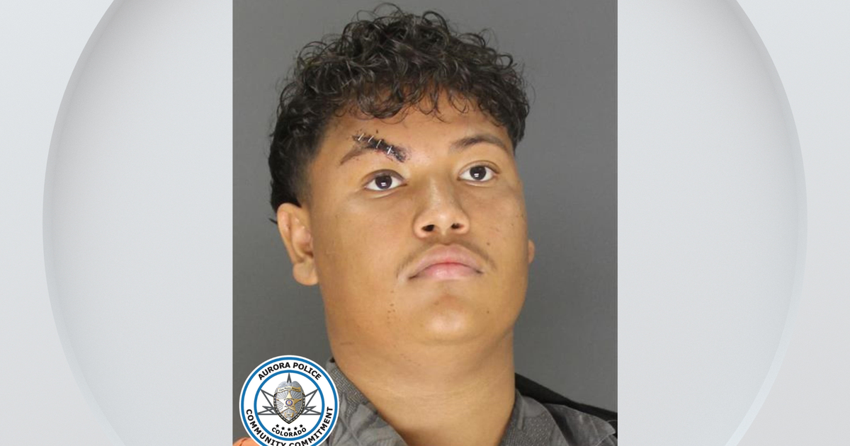 Aurora police arrest suspect in fatal multi-vehicle crash, woman and teen girl killed 
