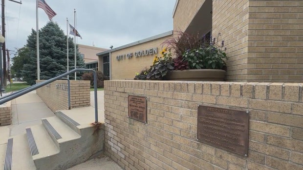 city-of-golden-municipal-building.jpg 
