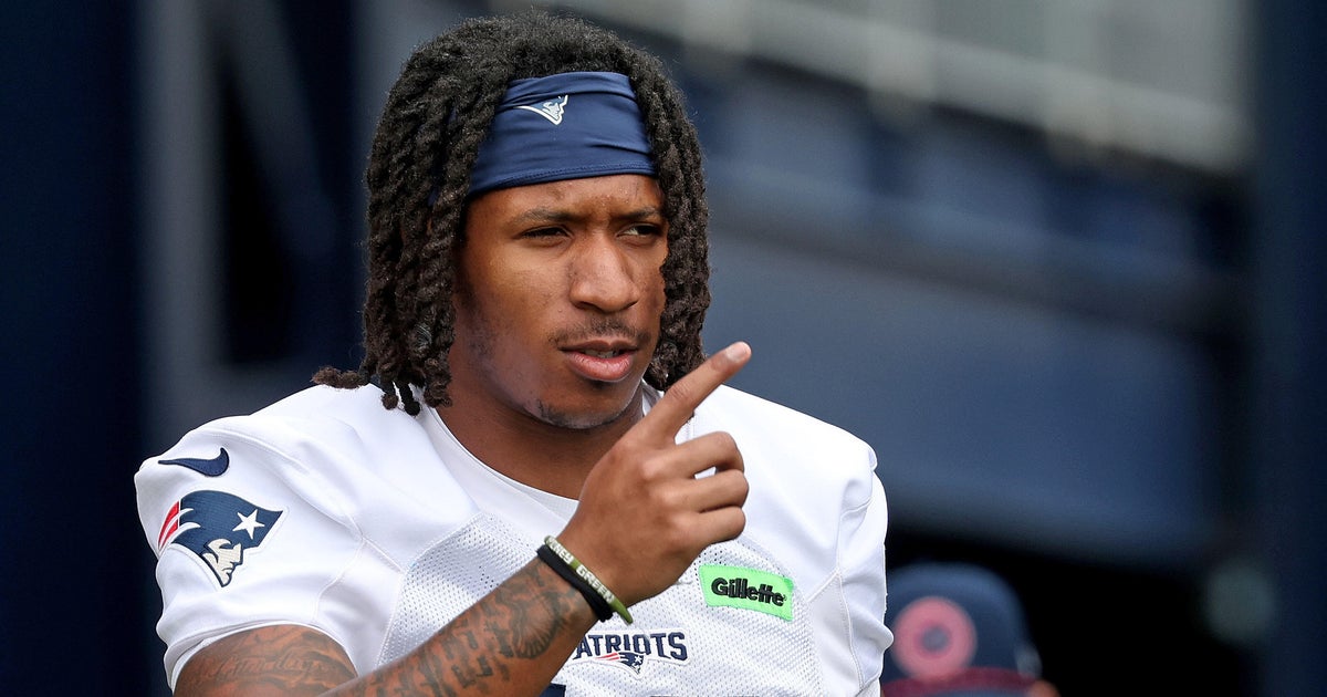 Kyle Williams on learning from Stefon Diggs, life as a Pats rookie 