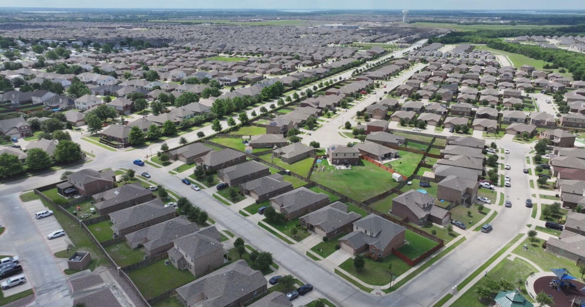 Texas city races to keep up with record growth 