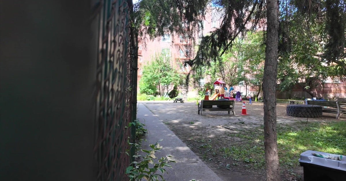Elected officials take sides in Queens church property sale controversy 