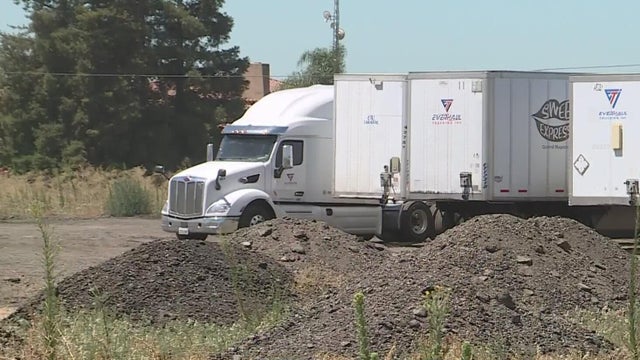 big-rig-parking-stanislaus-ag-land.jpg 