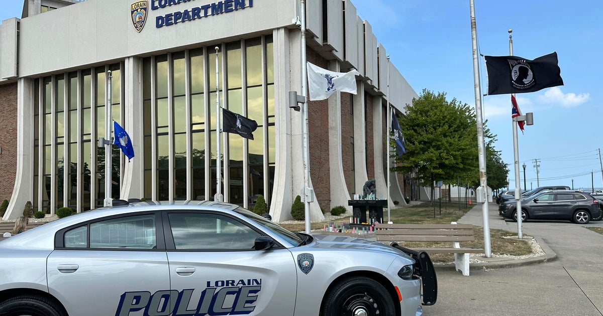 Ohio police officer's death marks latest in growing trend of ambush attacks 