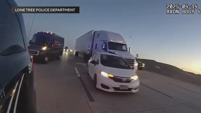 lone-tree-officer-close-call-crash.jpg 