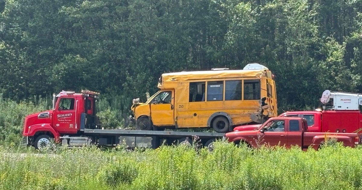 3 adults seriously injured in crash on I-380 in Pennsylvania 