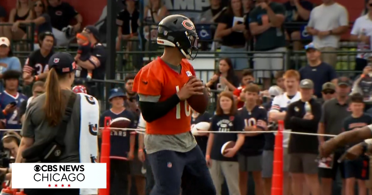 Bears open training camp gives fans glimpse of new systems 