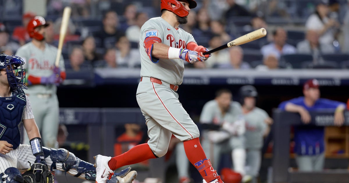 Schwarber, Castellanos power Phillies to 12-5 win over Yankees 