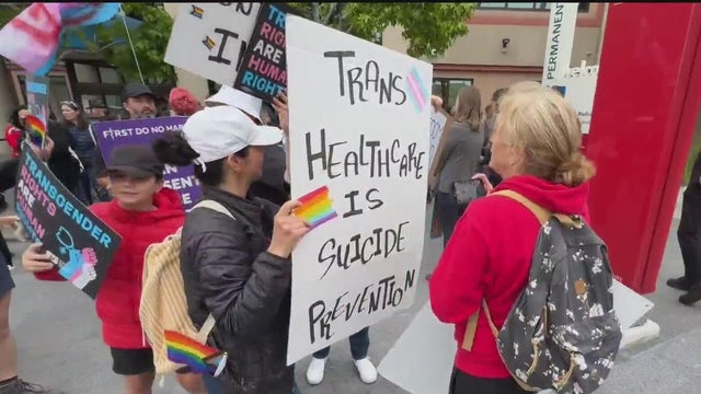 sf-kaiser-protest.jpg 