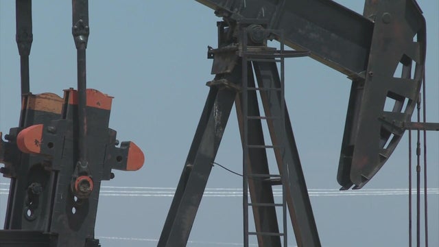 oil-and-gas-wells-in-colorado.jpg 