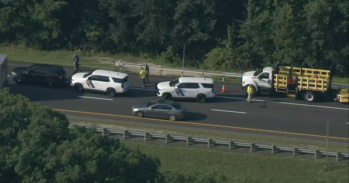 South Jersey man killed in accident on Atlantic City Expressway, NJSP say 