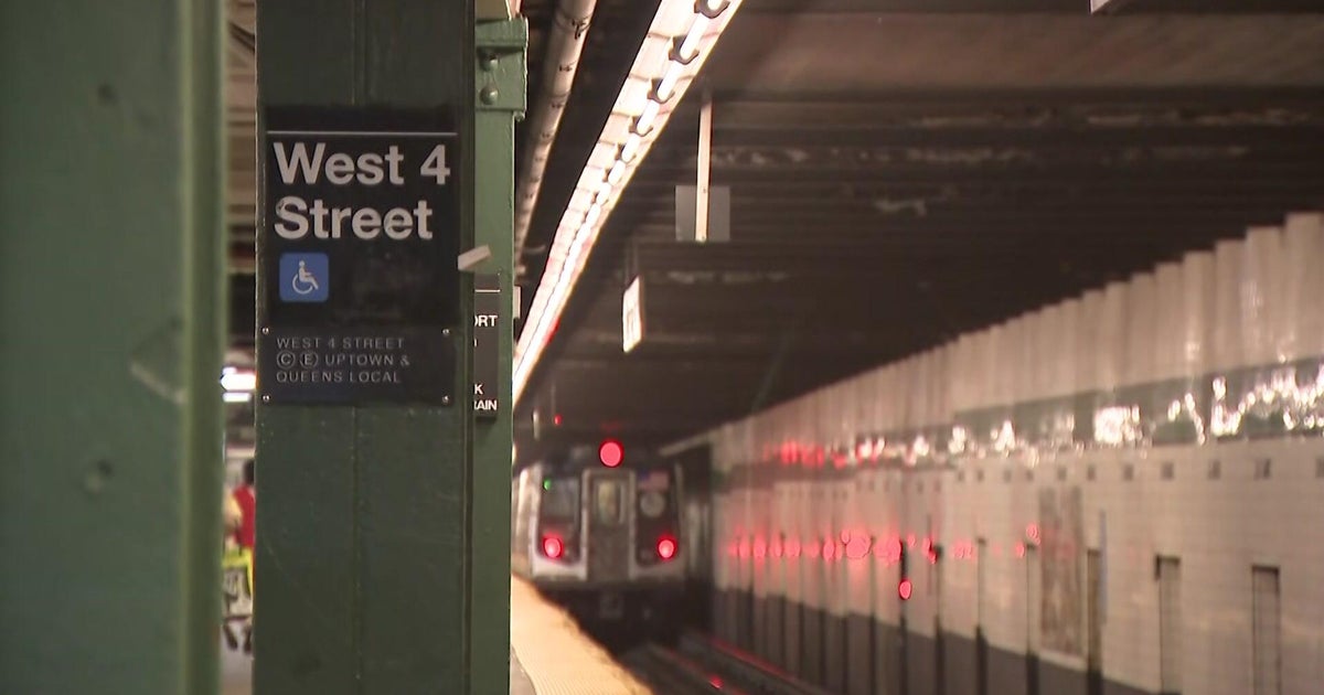 Subway power outage impacts service on several lines in Manhattan 