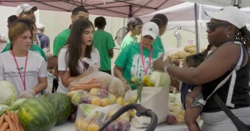 Nonprofit's urban garden provides "health in the hood"