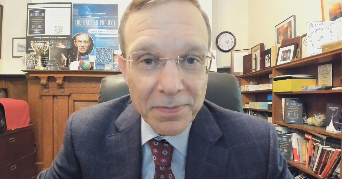 Harvard scientist believes interstellar comet could be alien craft 
