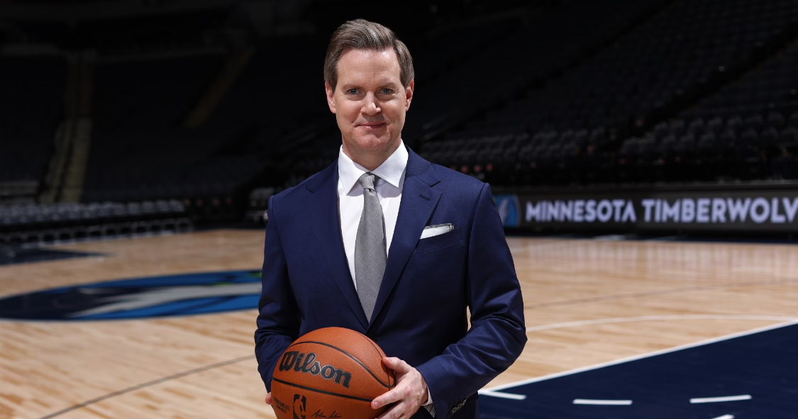 Dallas Mavericks name Ethan Casson as president 