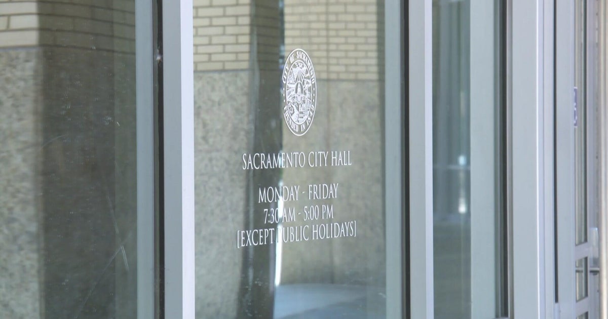 Sacramento city leaders to debate ban on overnight sleeping outside city hall 