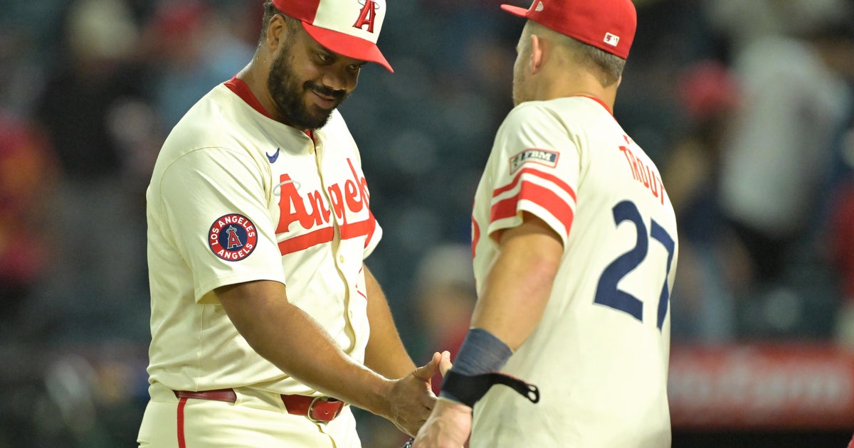Moncada's clutch hit highlights 4-run rally that lifts Angels over Rangers 8-5 
