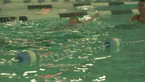 swim-lessons-raw-kh-01-concatenated-113327-frame-38843.jpg 