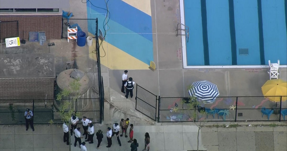 At least 3 people, including 2 minors, shot near West Philly rec center, police say 