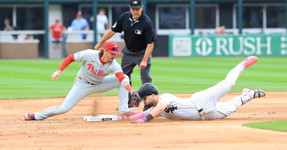 Vargas, Quero hit a 3-run homers as White Sox knock off Phillies 