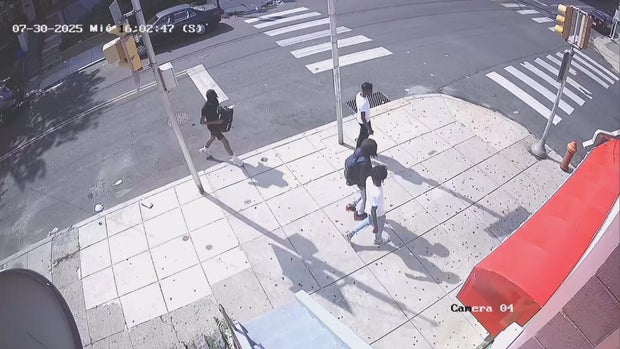 surveillance-video-suspects-philadelphia.jpg 
