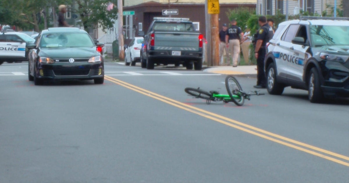 Teen seriously injured after being hit by car while riding bike in Lynn 
