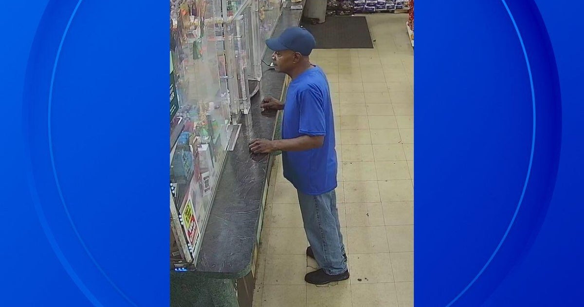 Detroit police searching for suspect in stabbing attack on city's east side 