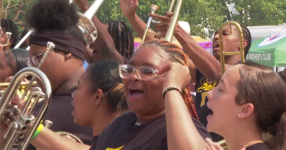 Taste of Bud Billiken brings food, school supply giveaways ahead of parade 
