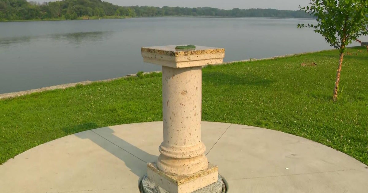 Suni Lee statue stolen from Lake Phalen in St. Paul 
