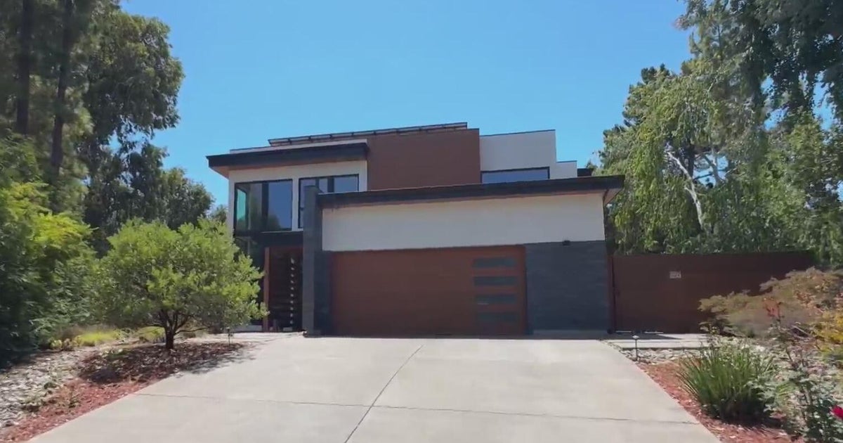 California clean energy push exemplified by Stanford professor's zero net energy home 