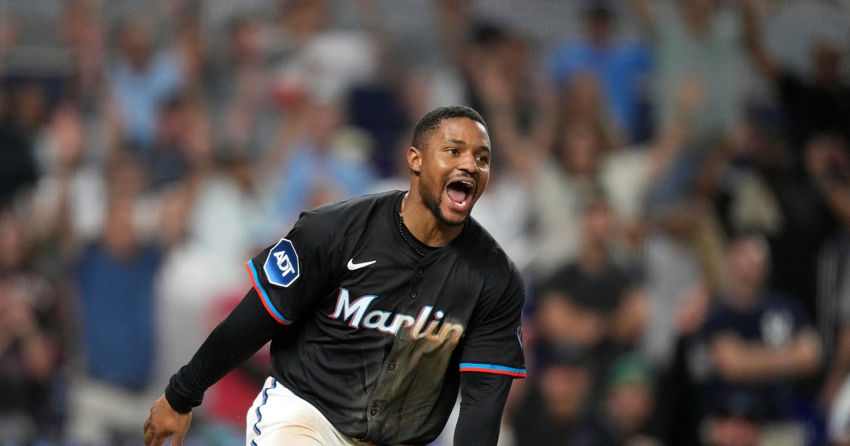 Marlins rally to beat Yankees 13-12