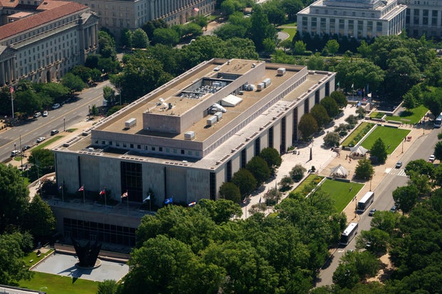 Smithsonian says Trump impeachments will be restored to exhibit