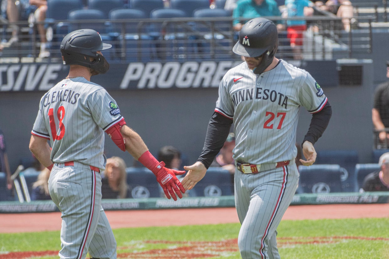 Twins score 4 runs in 1st inning, beat Guardians 5-4 to snap 4-game