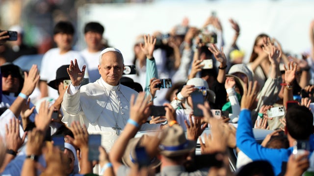 Pope Leo XIV tours the Tor Vergata camp in the popemobile to 