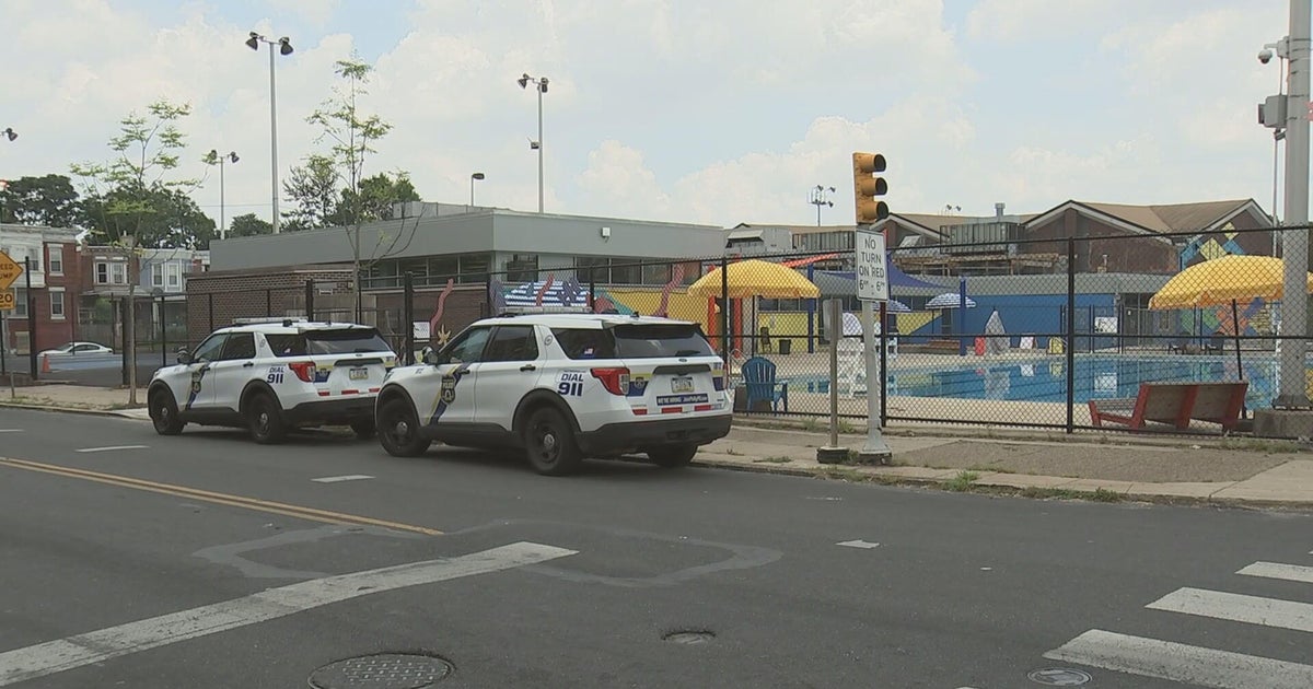 Teen surrenders, charged in shooting outside West Philly rec center 