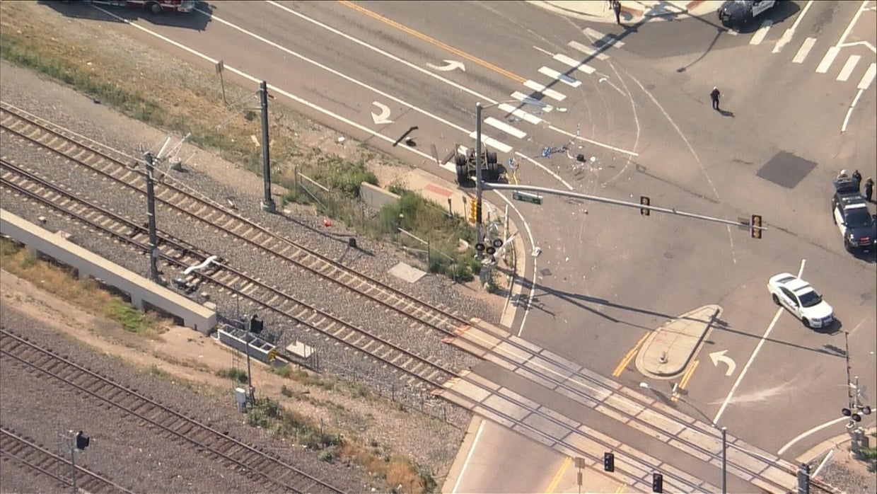 RTD's A Line train collides with semi truck in Aurora, minor injuries ...