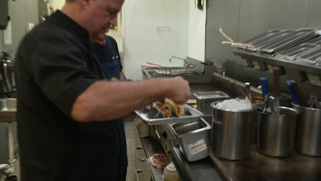 restaurant-slowdown-coyo-taco-stups.jpg 