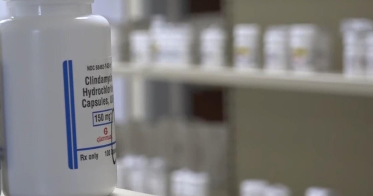 Trump sounds off on lowering U.S. drug prices, threatens steep tariffs on pharmaceuticals