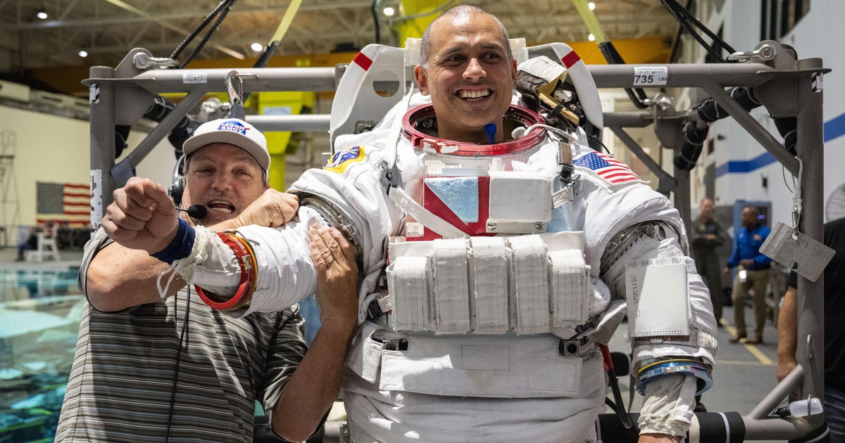 Minneapolis astronaut set to go to International Space Station 